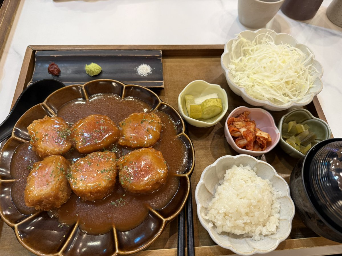 피곤한생 tweet media