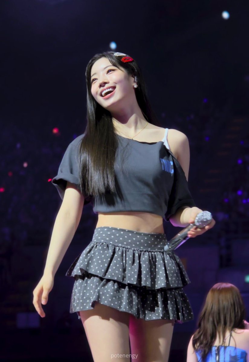 TWICE BRASIL tweet media