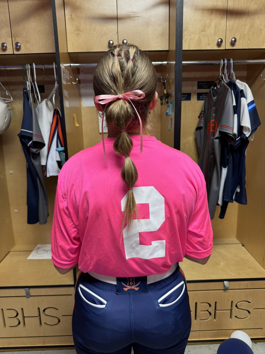 brianna_b77's tweet photo. Third Homerun for the season &amp; a No Hitter what a day!! - PINK OUT/BREAST CANCER AWARENESS🩷🎗️ https://t.co/IHdYwYafPu