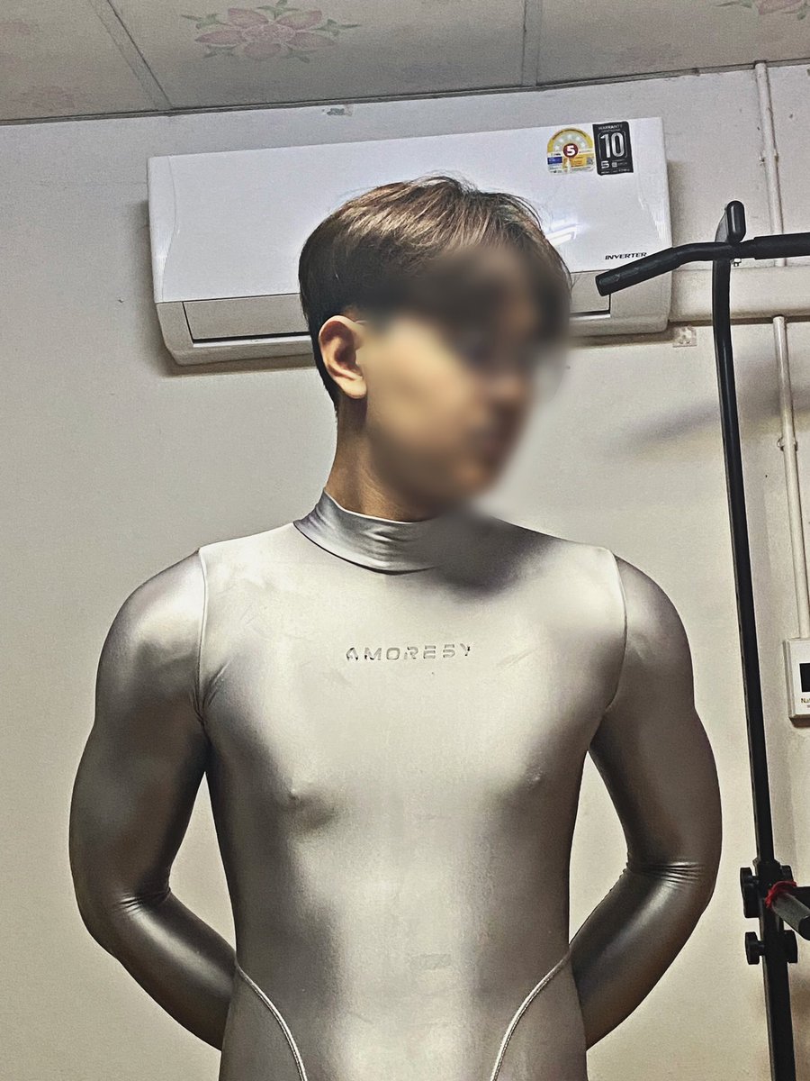 ultraman_774 tweet media