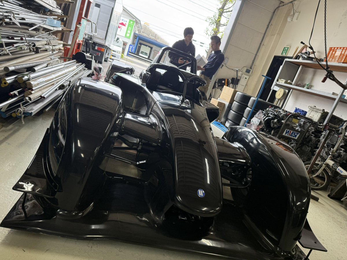 ELEVレーシングドリーム tweet media