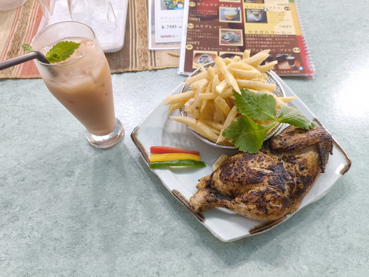 伊豆上級者は海鮮ではなくセネガル料理店に行く