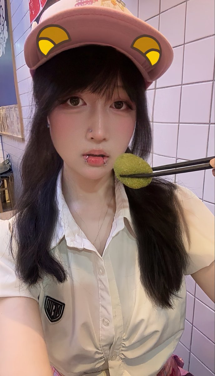 易子而食 tweet media