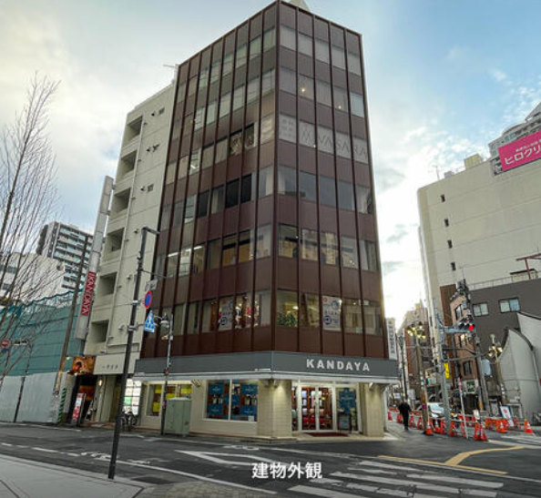 GYM_FUDOSAN's tweet photo. ||◤　　　　　　 ◥||
　池袋駅　徒歩1分
　122.31㎡
　761,750円
||◣　　　　　　 ◢||

地下鉄出口至近！ジムOK物件💪🔥

副都心線池袋C3出口すぐです！
アゼリア通りと立教通りの合流する二又交差点に面する角地物件！
視認性抜群です🤩！！

お問い合わせはお早目に！ https://t.co/SS0WTqPIU3