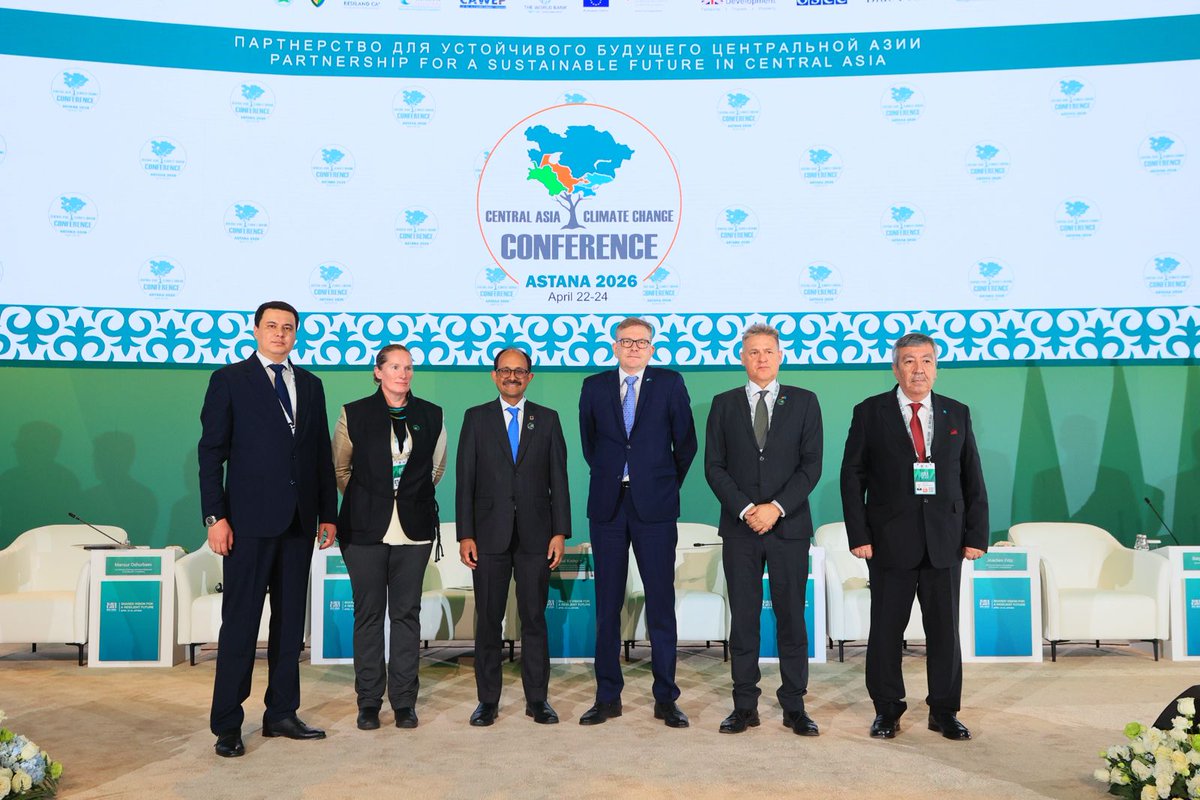 recca_carec's tweet image. #CAREC_news Глава РЭЦЦА обозначил приоритеты ЦАКИК-2026: инвестиции, партнерство и региональные решения
В своем выступлении 22 апреля 2026 г. 
Подробнее: carececo.org/main/news/glav… 
#CAClimate2026 #climatechange #WaterCA #EnergyCA #ClimateCA #NDC #ClimateFinanceCA