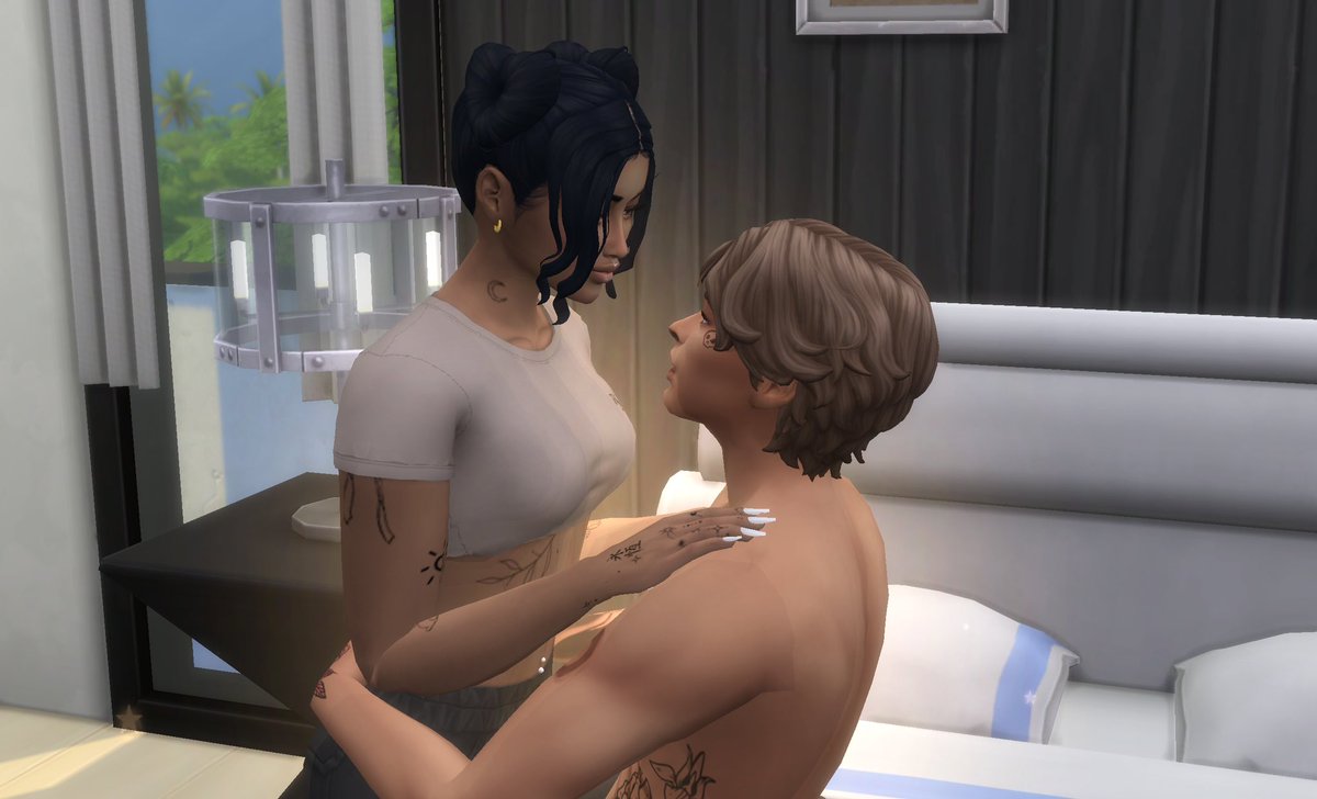 aminarileysims's tweet image. soulmates 💕 #ts4 #sims