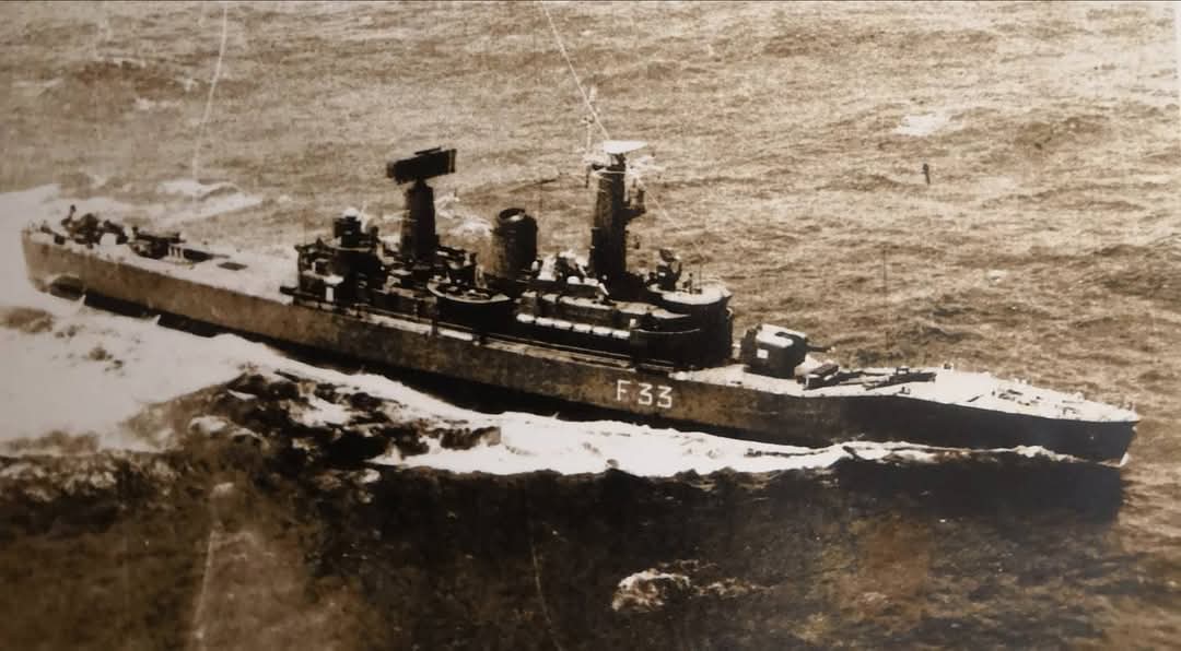 w_karve's tweet image. #nostalgia #navy #veteran 
I have served on many ships but INS NILGIRI shall always remain my favourite