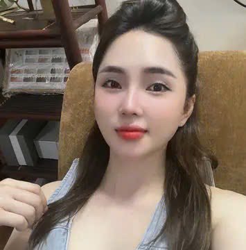 Ngọc Lê tweet media