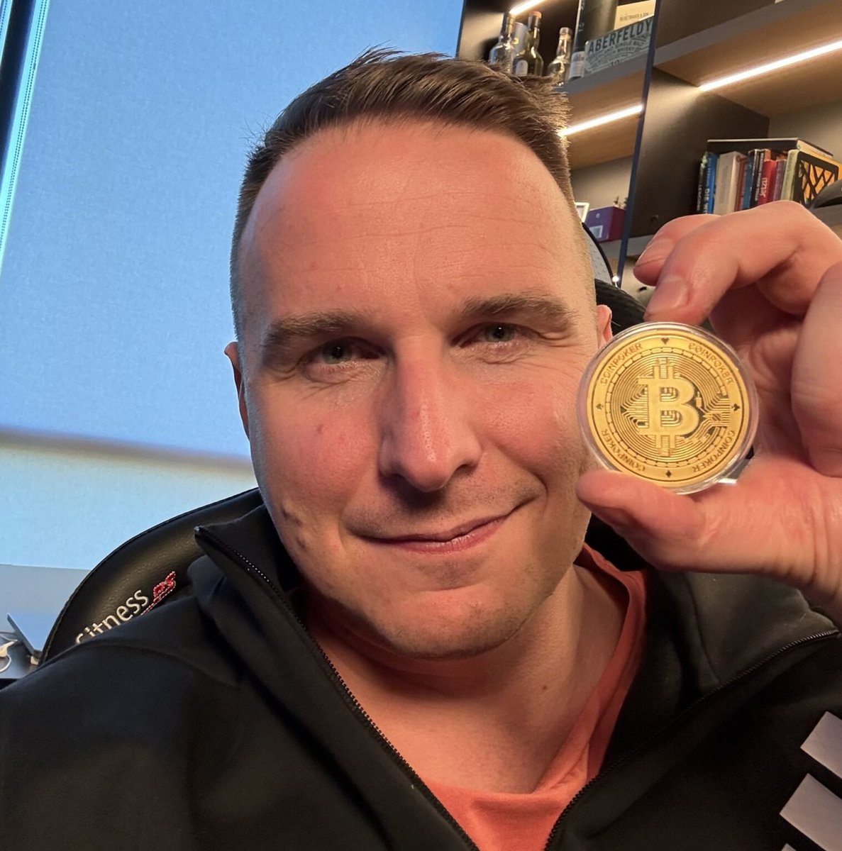 CoinPoker tweet media