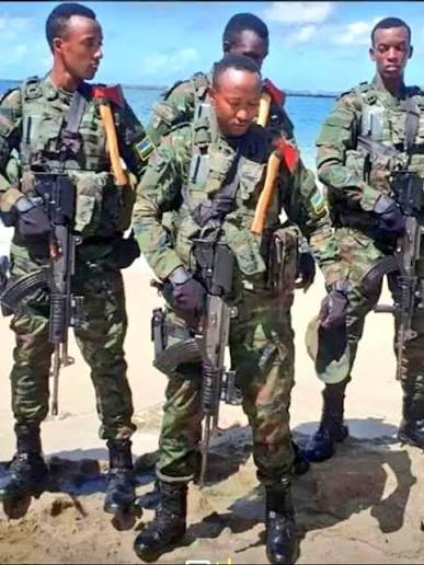 joshua_baraka's tweet image. Stop talking nonsense, you're stupid and psychopathic criminal as your chief @PaulKagame , did you read the @UN #mapping_report? Better you shut up, this war will end in #Kigali. You crossed the border into #DRC , killing Congolese with machetes,  plundering critical minerals