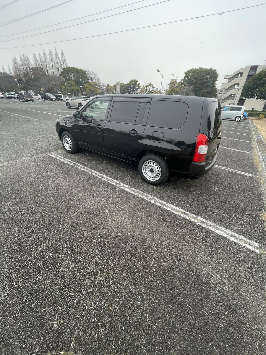 yasutake_tosou's tweet photo. 2月に納車されたプロボックス、仕事にプライベートに使い倒すぞ！ https://t.co/vcfgO0MOCG