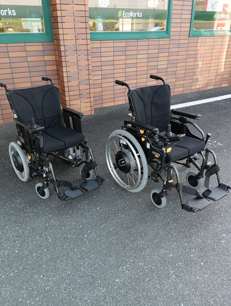 EcoWorks1999's tweet photo. シンエンス【WheeMoウィーモ】
又々、名前もユニークで、
①自走式→【もっと自由に意のままに】から→【イノーマ】
②介助式→【ともにあなたと、広がる毎日】から→トモニア
※ジョイスティック操作部液晶画面は手で隠れない位置に配置。 https://t.co/kokYwPO9Je