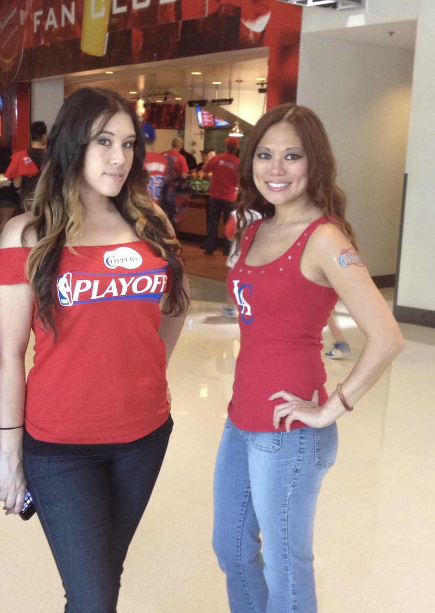 Clips girl tweet media