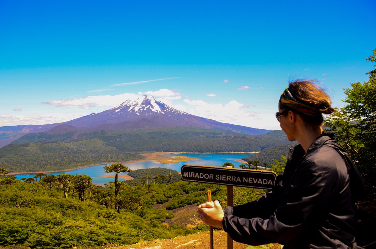 temucotv's tweet image. Ruta #Lagos y #Volcanes: El espectáculo de la naturaleza, el otoño más impactante está en el sur de #Chile temucotelevision.cl