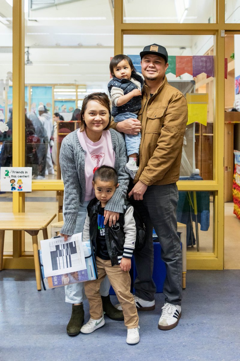 FWPS210's tweet image. 🌟 Fantastic Preschool Info Night at Truman Center’s ECEAP! Families explored resource booths, toured classrooms, and enrolled their children in Federal Way Public Schools' early learning programs. 💙📚✨ #FWPSGoal1 #Earlylearning #EarlyEd #ECEAP #Preschool