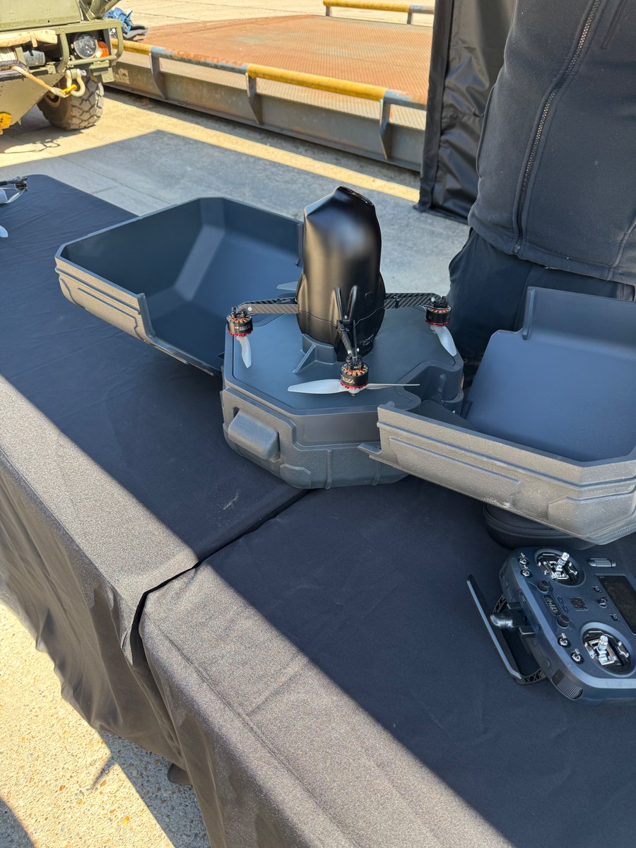 Nicholas Drummond tweet media