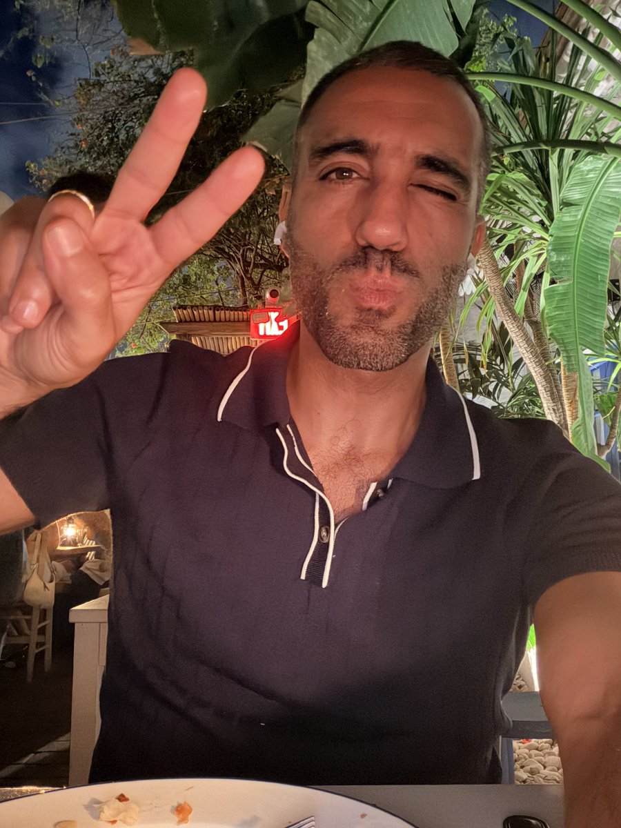 Simón Levy tweet media