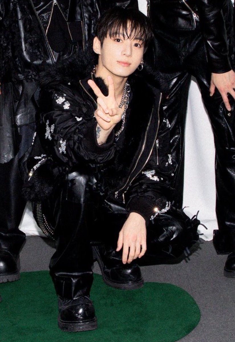 GCVTJAPAN_JK's tweet photo. 💜Jung Kook 応援💜

一緒に応援お願いします🐰

黄金マンネ ジョングクのSSと、タグを一緒にリプライをお願いします♡

I vote  #JUNGKOOK for Most Handsome Man Alive #MHMA2026 #MHMA2026JUNGKOOK #NETIZENSCHOICE @thenreport https://t.co/zQIXyTXPWw