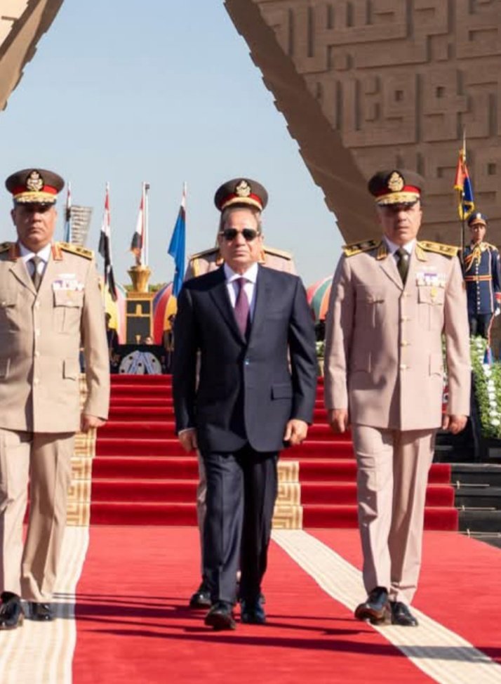 د/ علــى tweet media