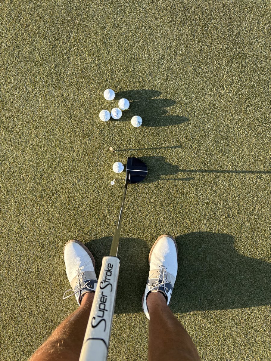 Johnny Reb tweet media