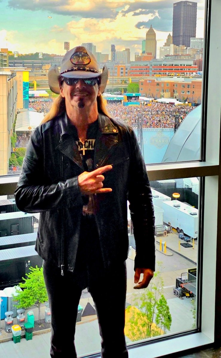 Bret Michaels tweet media