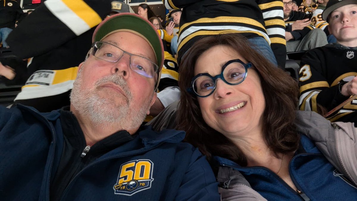 klws04's tweet photo. @BuffaloSabres @WGR550 Go Sabres! We’re cheering you on. https://t.co/P3WQ7qXR1M
