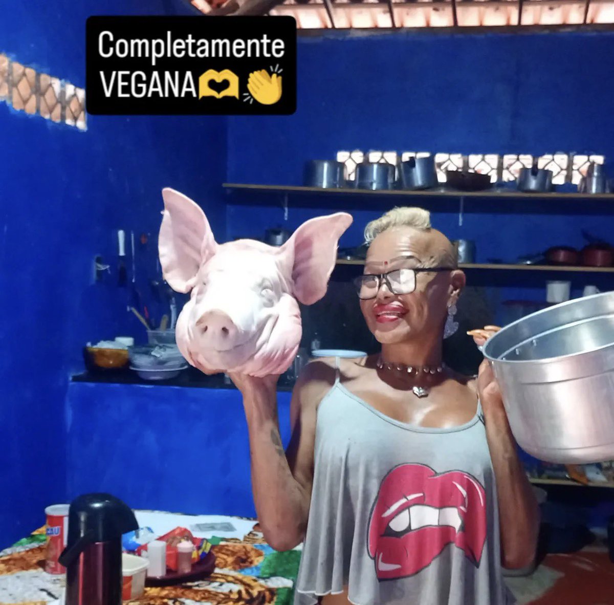 moshaloi's tweet image. Mudei meu ru pra vegano #começo