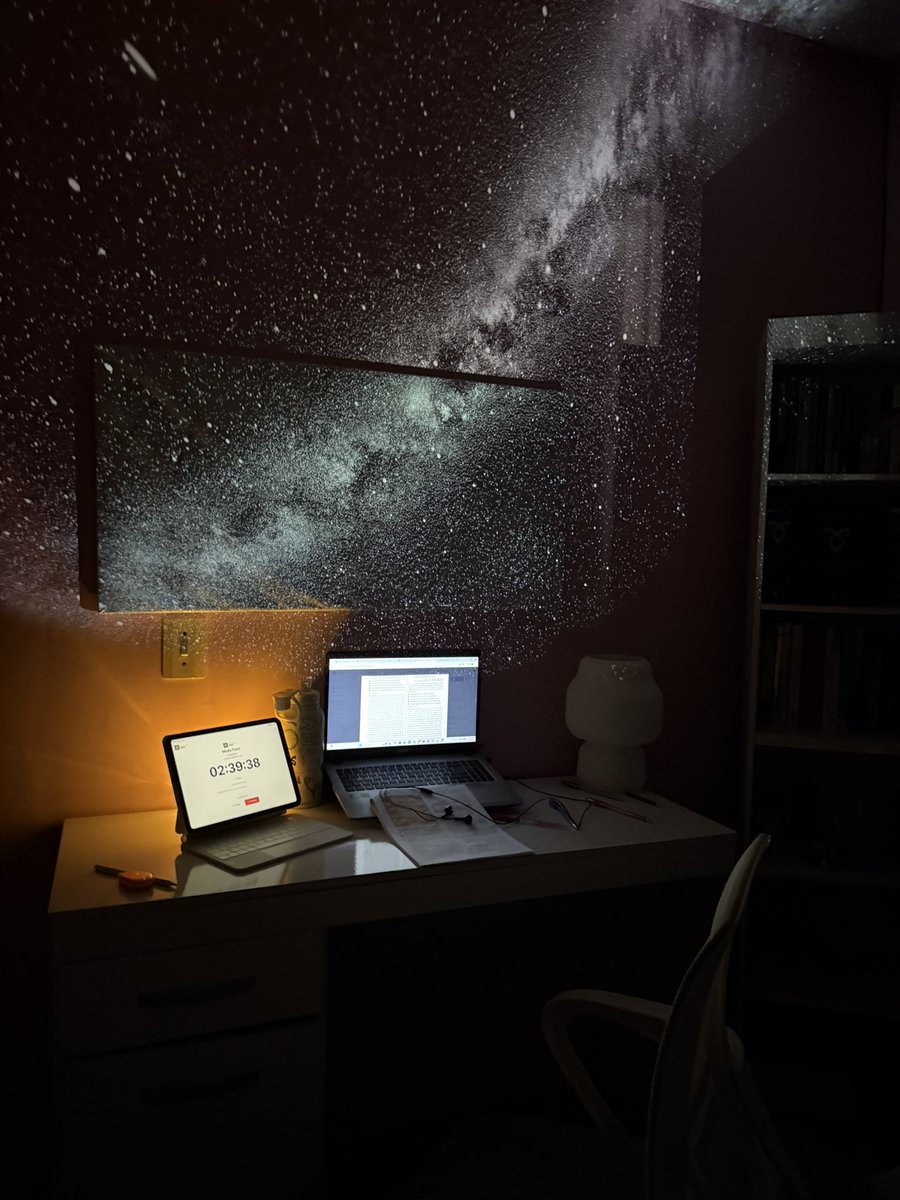 Laís B 🩺| Medicina tweet media