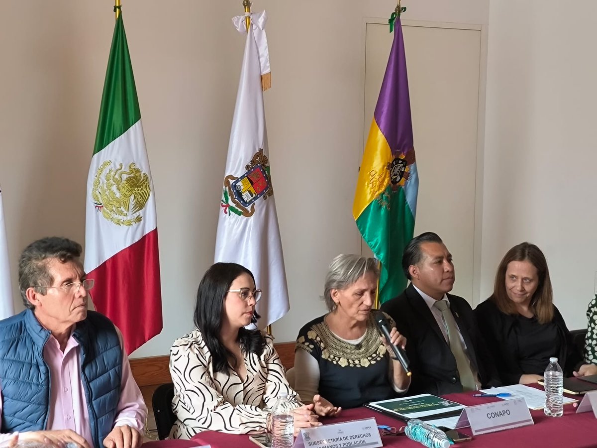 CONAPO_mx's tweet photo. Esta tarde, la Secretaria Técnica del #Conapo, @GabrielaRodr108, encabezó la Primera Sesión Extraordinaria del Grupo Estatal para la Prevención del Embarazo en Adolescentes #GEPEA del estado de #Michoacán, durante la cual se realizó la presentación de la #FaseIII de la #ENAPEA. https://t.co/z55ZipaEdU