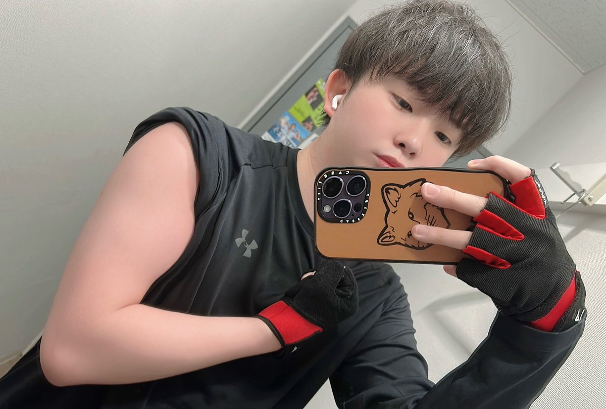 ryodeil's tweet photo. ジム3ヶ月目🏋️ https://t.co/qQVnSYQn48