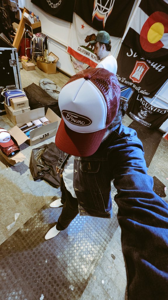 O Lucas Silveira e o Taxista tweet media