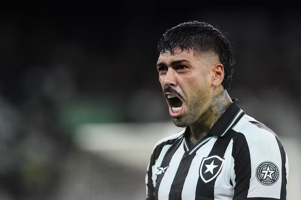 Palmeiras encaminha compra de Alexander Barboza por R$ 20 milhões

Zagueiro de 31 anos chega ao Palmeiras já no meio da temporada.

com <a href="/danilolavieri/">Danilo Lavieri</a>

uol.com.br/esporte/futebo…