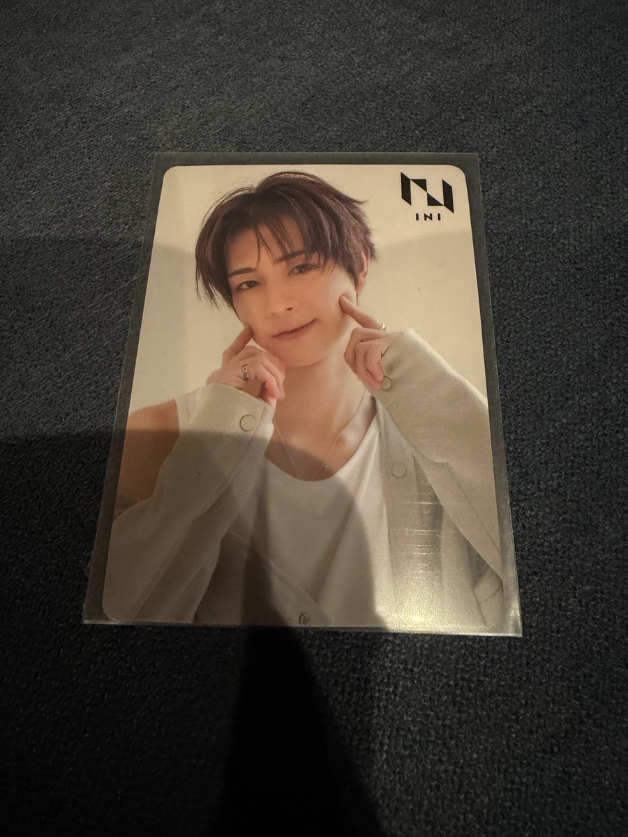 mnmk113's tweet photo. @__________9714_ 検索より失礼いたします。
楽天ブックス佐野所持しております。
選出木村と交換は可能でしょうか。
ご検討をお願いいたします。 https://t.co/U1z1BnHxbd