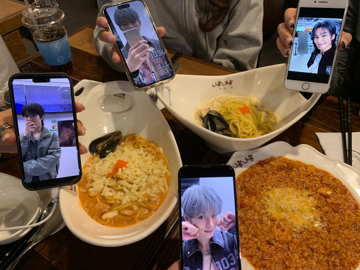 kqbb_o's tweet photo. 귀여웠어요재밌었어요 https://t.co/tq7ORE6wVL