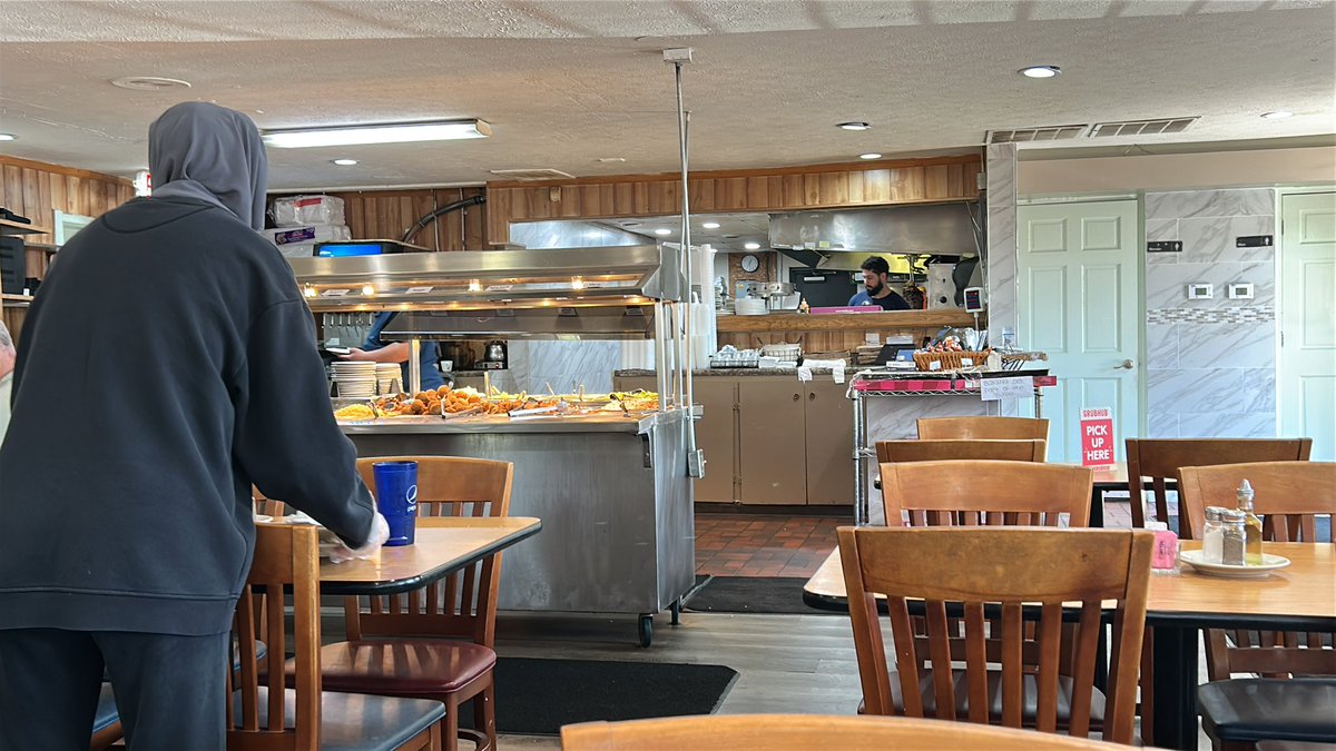 DrakePublishing's tweet photo. Shawarma King for lunch, with a buddy. It’s been months - almost a year since eating in and having the buffet. My favorite restaurant in Kalamazoo. https://t.co/6BobLIqLR0