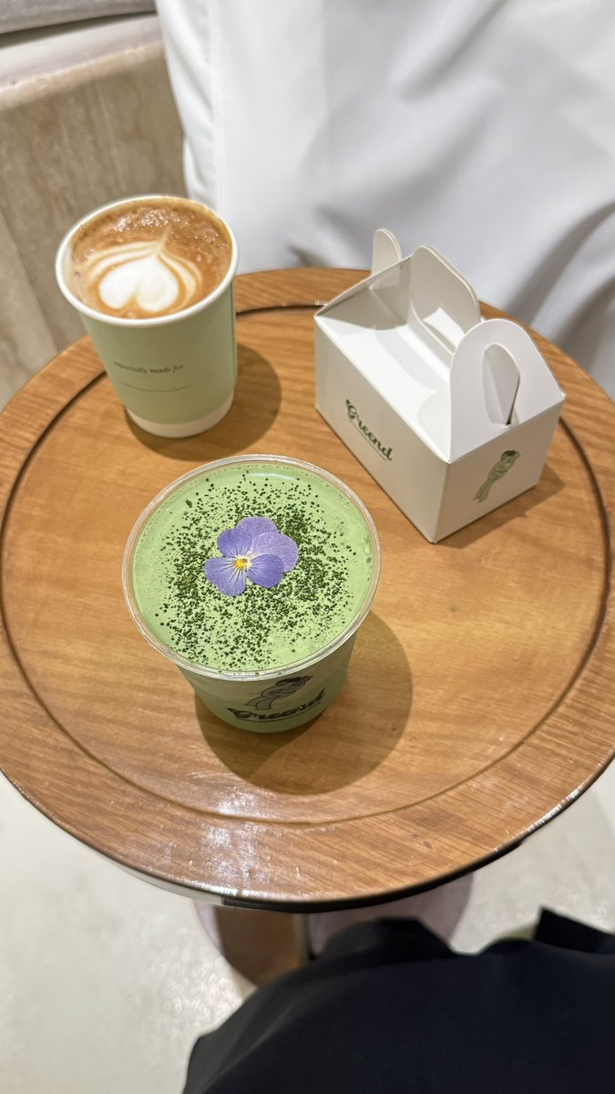 laa8_x's tweet photo. ☀️🍵🌷💗 https://t.co/uqwdo5p5Dr