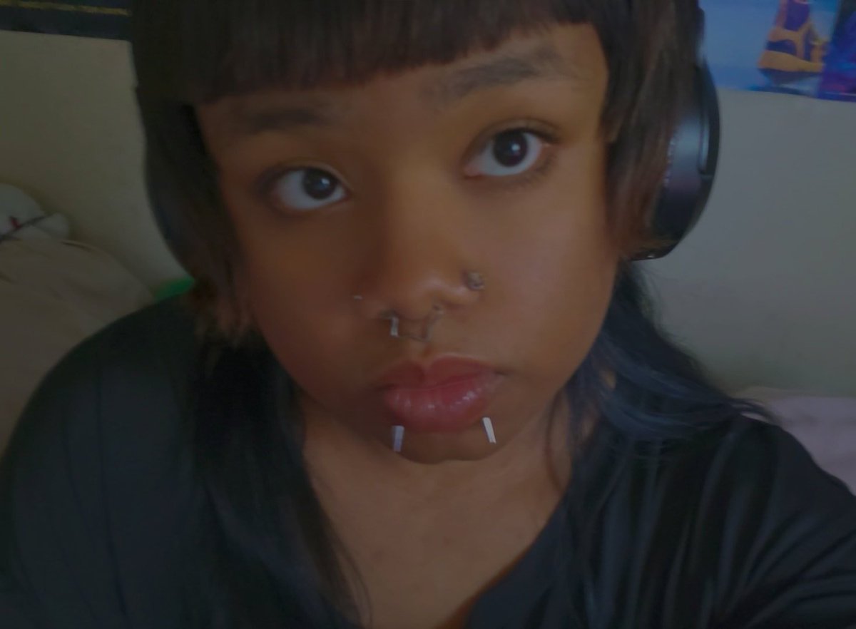 RUMI RYU of shedtwt tweet media