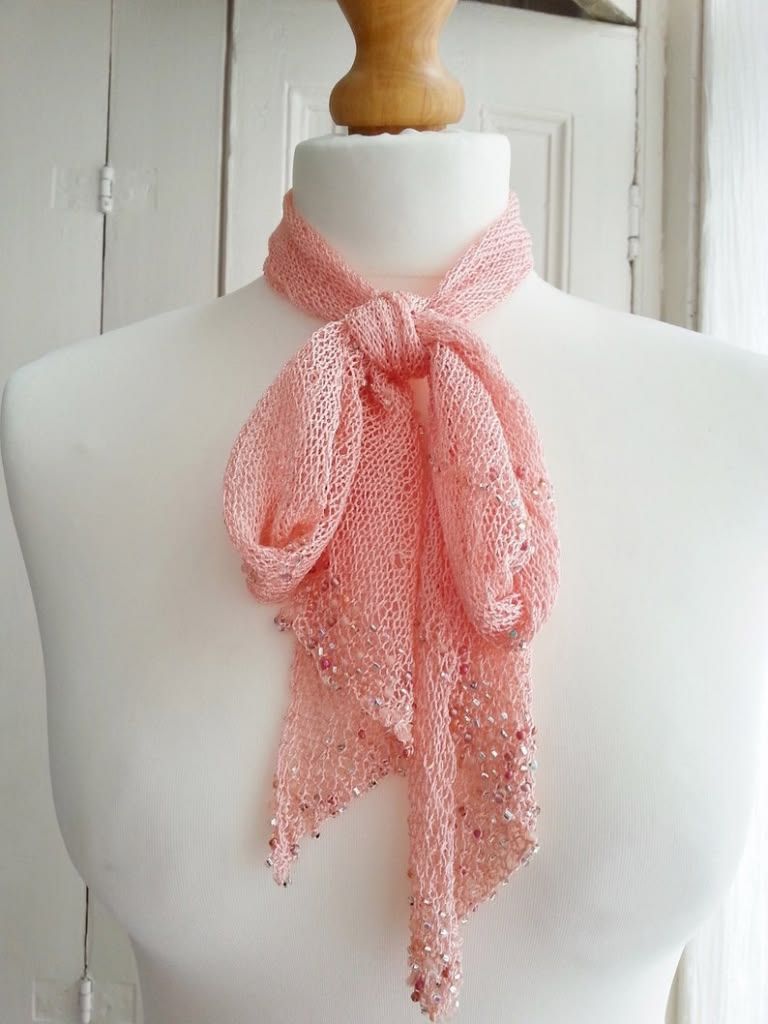 knithacker's tweet image. Knit Art Deco Beaded Scarf Pattern: 👉 tinyurl.com/yc5nmuvm - from Jennie Atkinson Knits  #knitting #artdeco #handmade