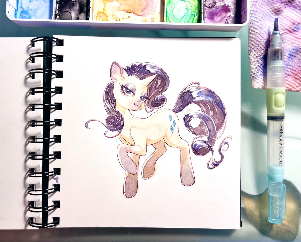 rarity is here and she is sporting a new look for the series ;)