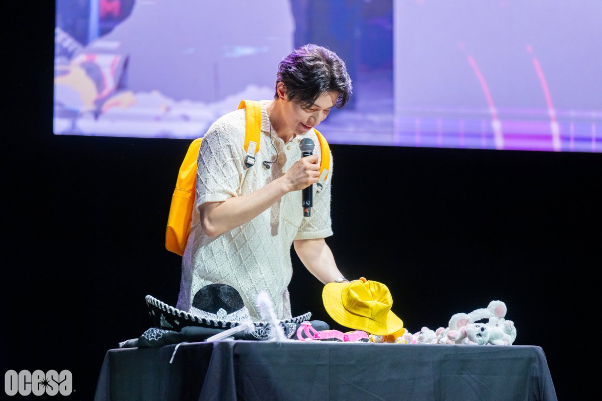 𝗟𝗘𝗘 𝗗𝗢𝗡𝗚 𝗪𝗢𝗢𝗞 𝟮𝟬𝟮𝟱–𝟮𝟬𝟮𝟲 𝗙𝗔𝗡 𝗠𝗘𝗘𝗧𝗜𝗡𝗚 𝗧𝗢𝗨𝗥 🏡 𝐌𝐘 𝐒𝐖𝐄𝐄𝐓 𝐇𝐎𝐌𝐄 🏡
📍Teatro Metropólitan
📸Pablo Deyta