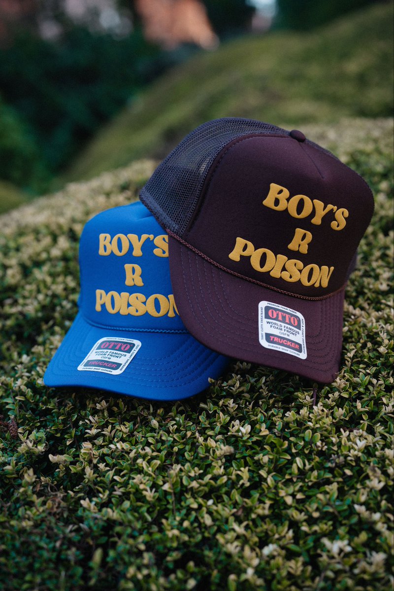 Boysrpoison's tweet image. #fashion #boysrpoison #styleinspiration #stylefashion #truckerhats
#truckerhatsforsale #truckerhatsforgirls 
#customtruckerhatsforgirls #instafashion

Sign up for our VIP list for lifelong savings on new releases. Capped at only 500 people-

whatsapp.com/channel/0029Vb…