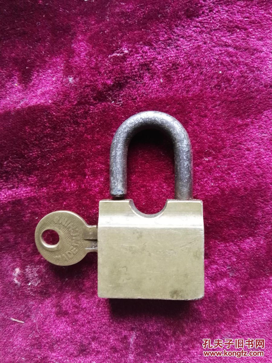 Lauren Aro tweet media