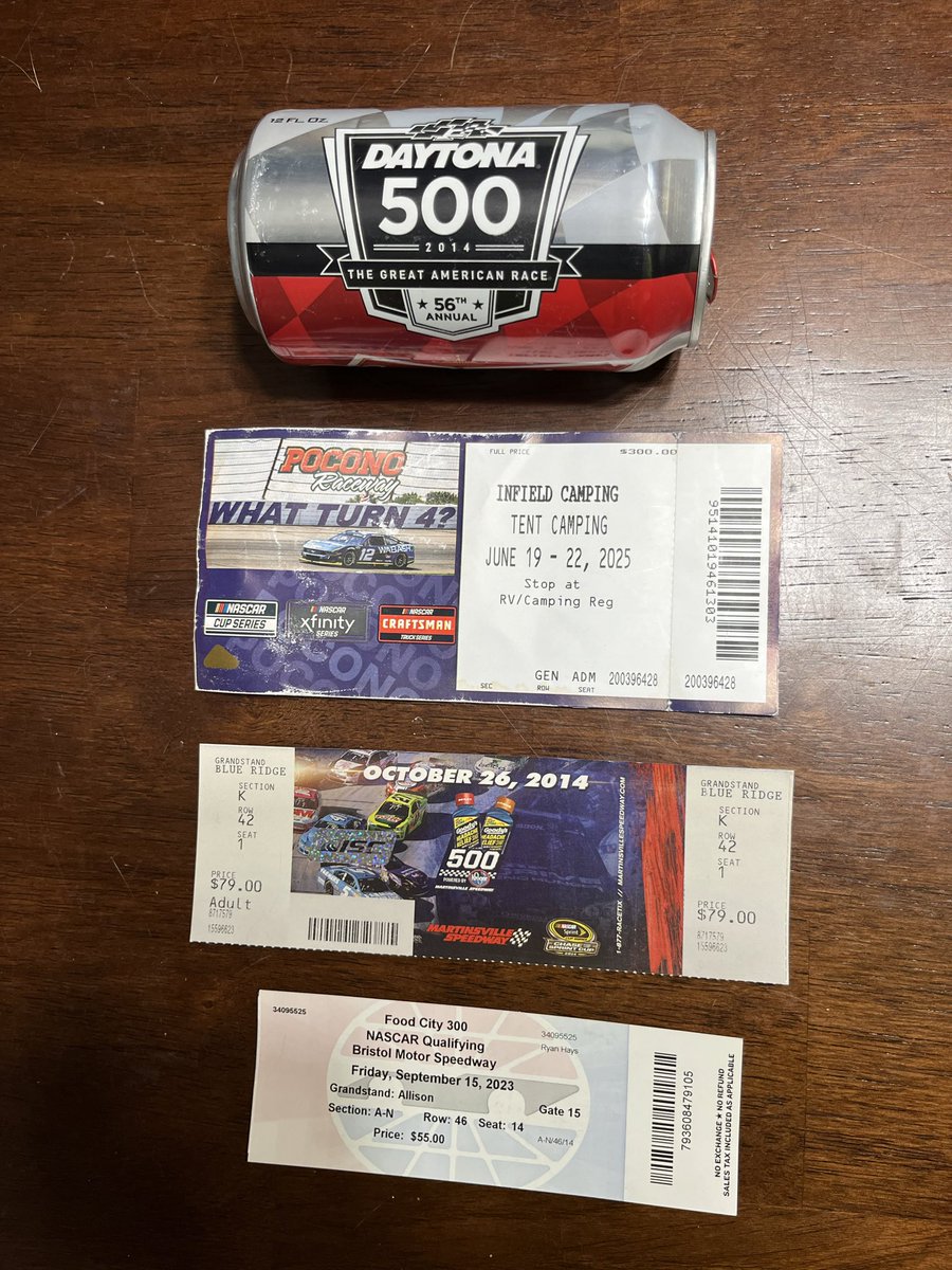 RyanHays69's tweet photo. @DirtyMoMedia @Lionel_Racing @DaleJr 30 pack that was full when Dale signed it, I drank all the beer and kept the autograph. 2001 Daytona 500 tickets from my grandparents. Can and tickets to show Dale always ends up in victory lane when I leave NH. Photo of Dale Sr in Loudon 1992 https://t.co/krA5Gl0gsN