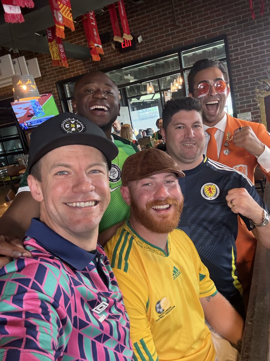 OLSCKansasCity's tweet photo. Thanks for joining us today @oranjesuitman 🧡

Boss time talking about Liverpool’s Dutch contingent representing The Netherlands at the World Cup. We’ll have players from around the world playing for their nations this summer 🙌

#soccer #football #worldcup #kansascity #liverpool https://t.co/AlrcMMuVyA