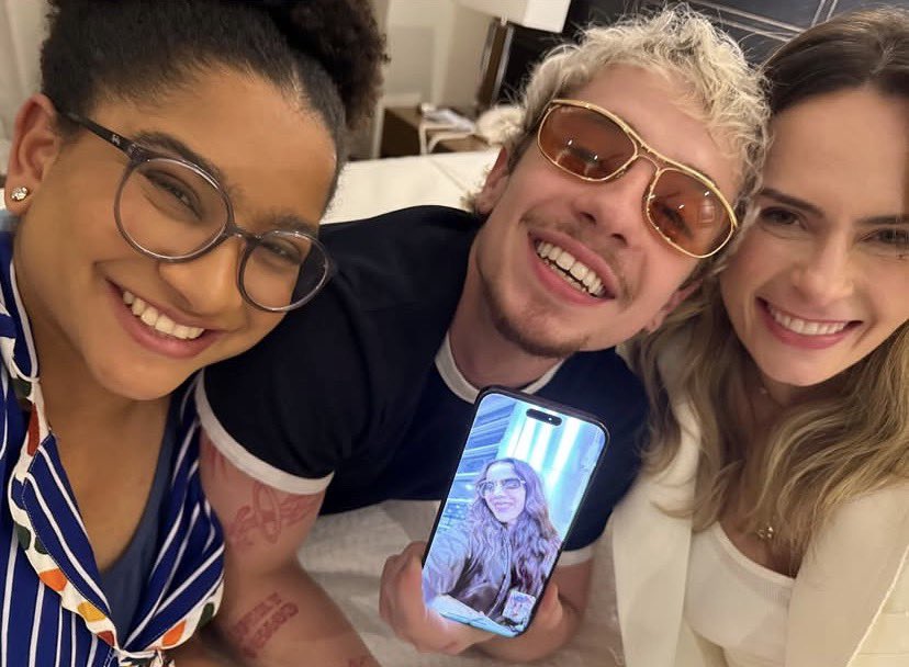 veehnault tweet media