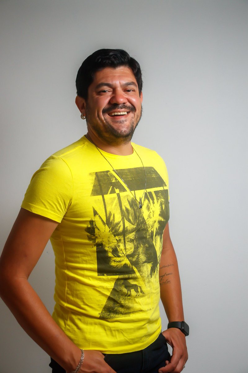 LeonardoC64697's tweet photo. Adoramos a perfeição, porque não a podemos ter; repugna-la-íamos se a tivéssemos. O perfeito é o desumano porque o humano é imperfeito. 💛🖤
Karlos Luiz Fotografia 📸 
#karlosluizfotografia #fernandopessoa https://t.co/H7Cq1WShhS
