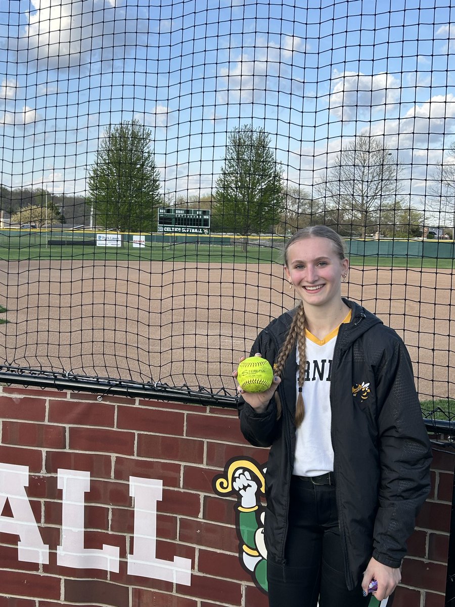 McDRaegan2029's tweet photo. Proud of my performance against Providence Catholic. I was 2 for 2 with my first HS home run! On the mound I had 6 K’s. It was great facing a competitive team. Shoutout to @mpochos_2010 and @ReaganSingler22 , It was so much fun battling you guys on the mound, great game! https://t.co/V9DrVMhW7I