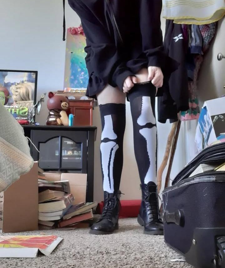 OrangeApples24's tweet photo. Don't mind the mess
#nsfwtwtًً  #nsfwtwt #nsfw https://t.co/9qzlGF4zNO