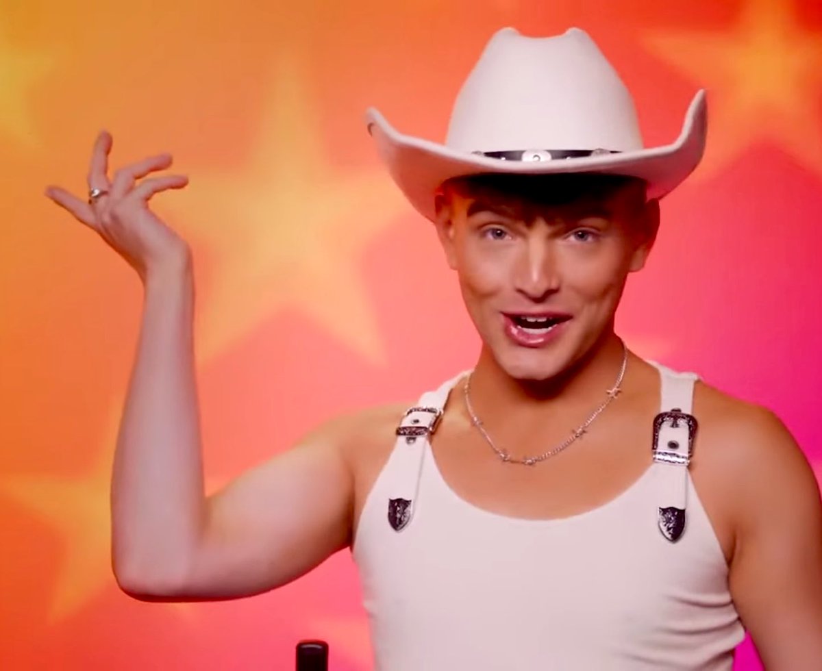 Drag Doll ♥️ tweet media