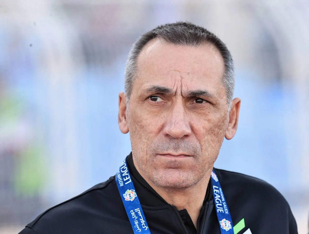 Turkicris7's tweet photo. في فترة ياسر المسحل التي بدأت في يونيو 2019؛ اي في 7 سنوات فقط .. تولى تدريب المنتخب السعودي 4 مدربين ومن ضمنها الفرنسي هيرفي رينارد على فترتين.

نحن في 2026 وجميع منتخبات العالم تقرر بناءاً على خطط مدروسة ومشاريع حقيقية على أرض الميدان؛ ومازال منتخبنا بتفكير التسعينات 😔 https://t.co/R6tANVYRwd